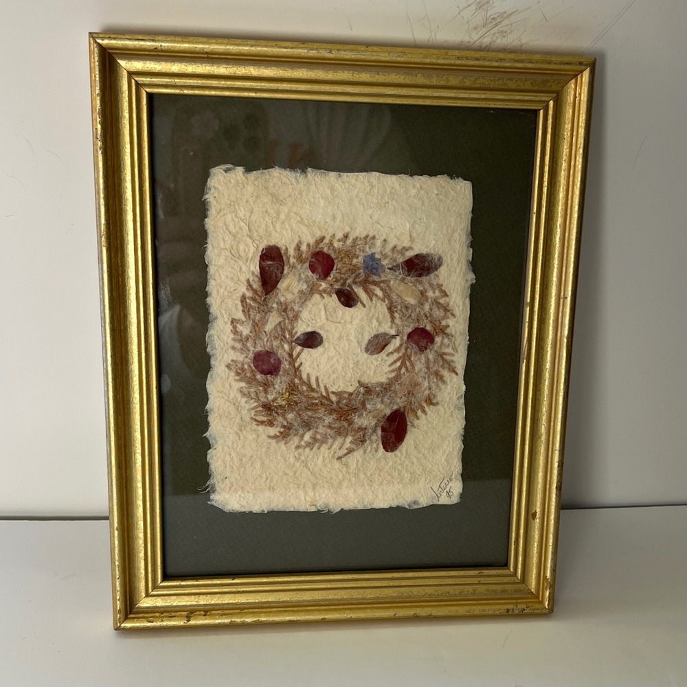 Vintage Gold Frame Green Mat Pressed Botanical Art‎ Floral Wreath Boho Chic